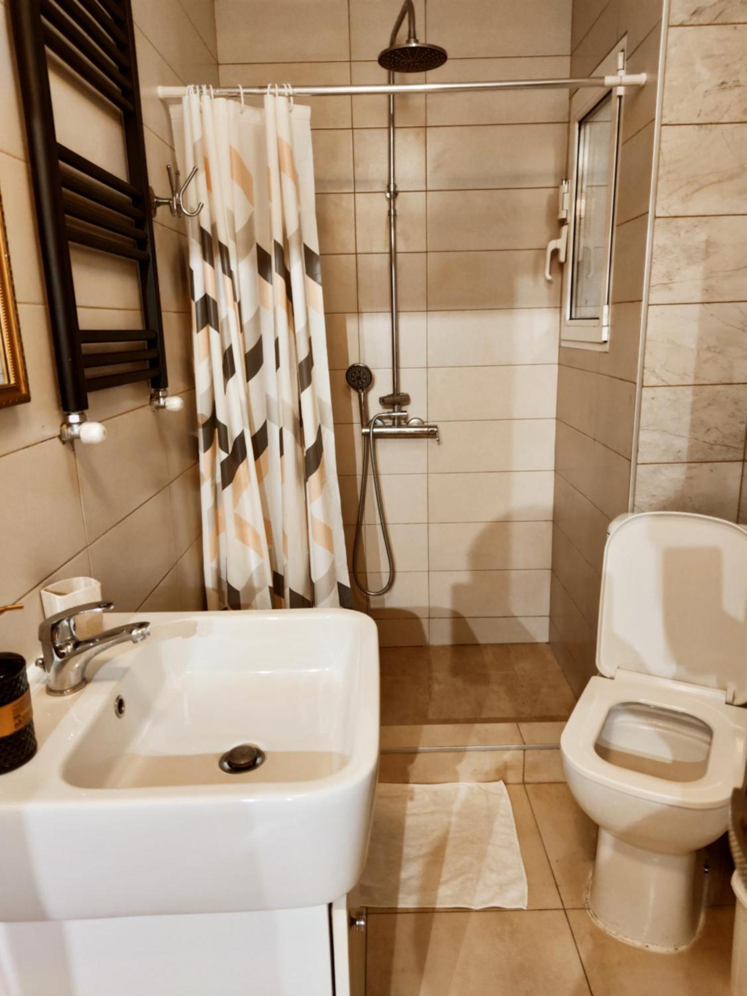Apartment Irina เอเธนส์ ภายนอก รูปภาพ