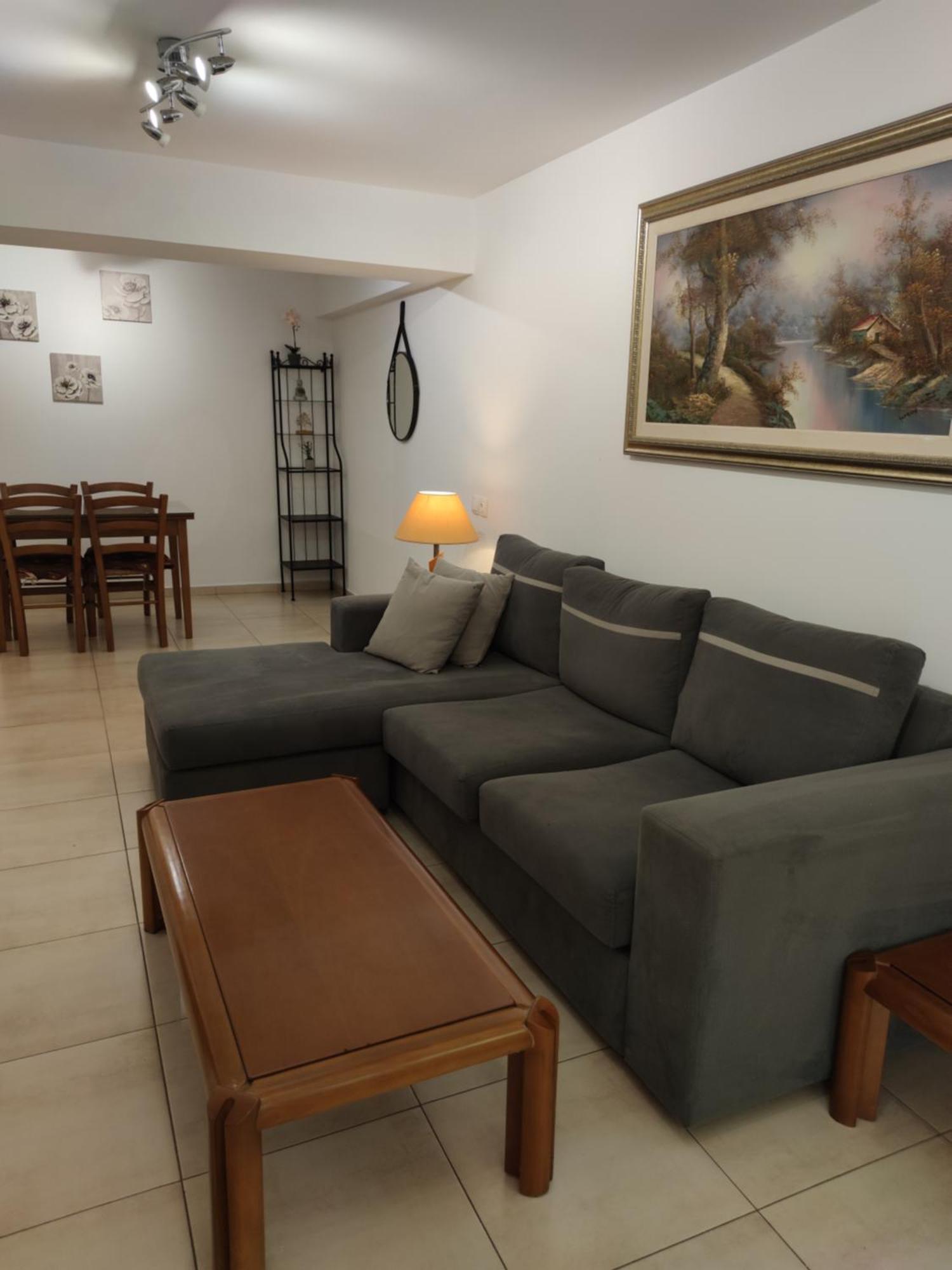 Apartment Irina เอเธนส์ ภายนอก รูปภาพ